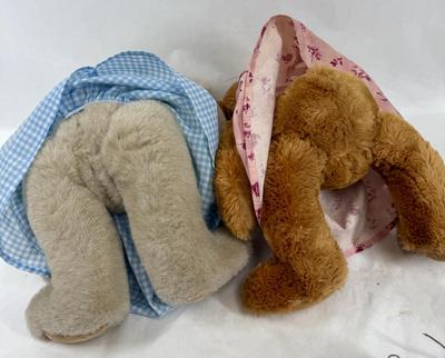 Sale Photo Thumbnail #141: In good condition Approx 9” high