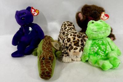 Sale Photo Thumbnail #144: In good condition.