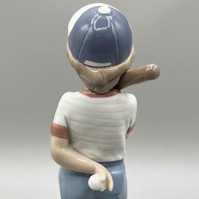 LOT 30: Lladro Can I Play Figurine - Collector's Society