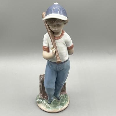 LOT 30: Lladro Can I Play Figurine - Collector's Society