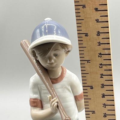 LOT 30: Lladro Can I Play Figurine - Collector's Society