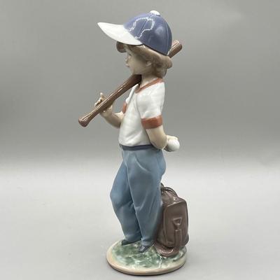 LOT 30: Lladro Can I Play Figurine - Collector's Society