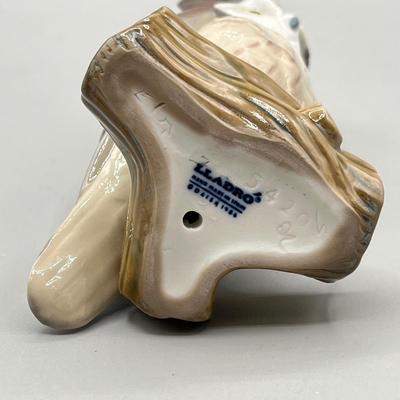 LOT 31: Lladro Horned Owl 5420 Figurine and Signed Collector's Society Plaque