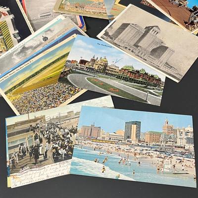 LOT 33: Vintage Atlantic City Memorabilia - Postcards and More