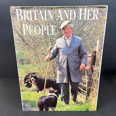 LOT 34: Coffee Table Books on Various Subjects