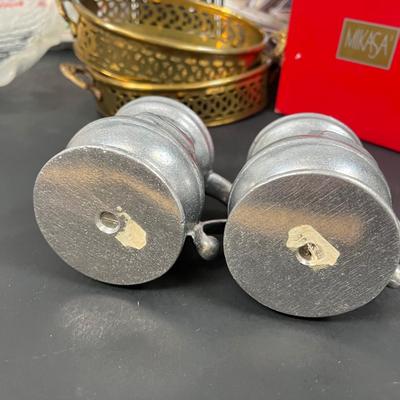 LOT 35: Holiday Entertaining Items - Christmas Decorations