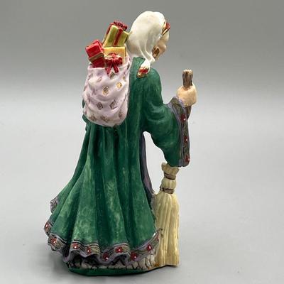 LOT 37: International Santa Claus Collection Figurines