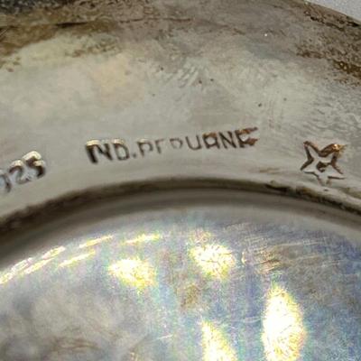 LOT 39: Small Sterling Silver Plate - 38 Grams - Marked Plata 925 Ind. Peruana