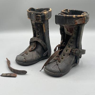 LOT 41: Antique Victorian Children's Corrective Medical Shoes