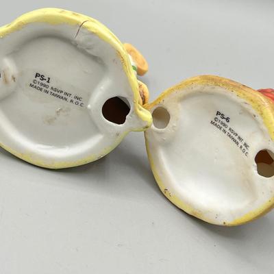 LOT 44: International Santa Claus Christmas Figurines