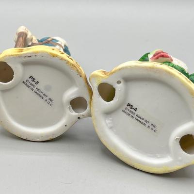 LOT 44: International Santa Claus Christmas Figurines