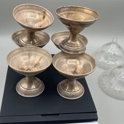LOT 46: Set of Sterling Silver and Etched Glass Dessert Glasses - 102 Grams Total -All 6 Sterling Holders