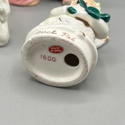 LOT 49: Christmas Decorations - Angel Figurines