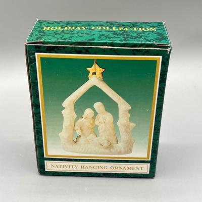 LOT 51: Nativity Christmas Decorations