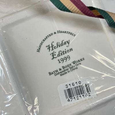 LOT 56: New in Package Christmas Decor - Gorham Crystal Vase and More