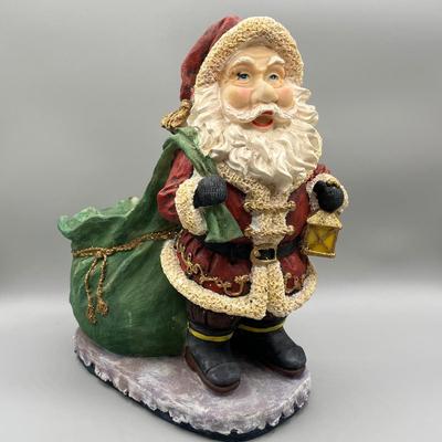 LOT 58: Christmas Decorations - Santas, Mrs. Claus