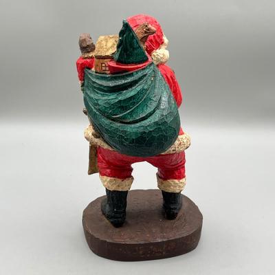 LOT 58: Christmas Decorations - Santas, Mrs. Claus
