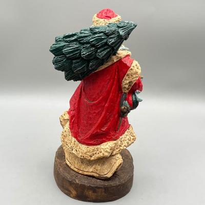 LOT 58: Christmas Decorations - Santas, Mrs. Claus