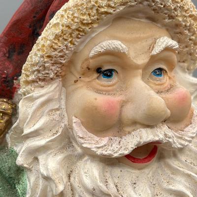 LOT 58: Christmas Decorations - Santas, Mrs. Claus