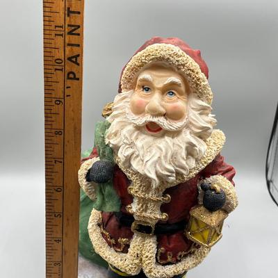 LOT 58: Christmas Decorations - Santas, Mrs. Claus
