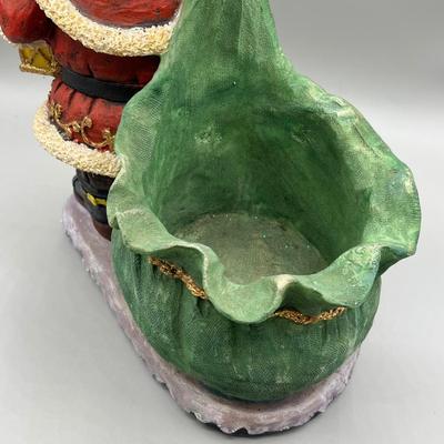 LOT 58: Christmas Decorations - Santas, Mrs. Claus