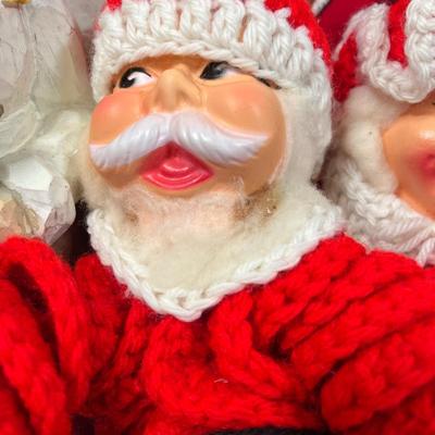 LOT 63: Christmas Decoration Collection