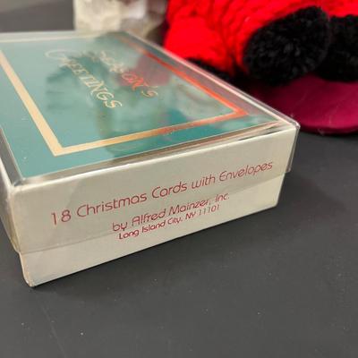 LOT 63: Christmas Decoration Collection