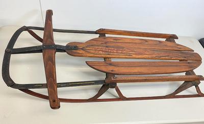 LOT 64: Vintage Flexible Flyer Yankee Clipper 36-Inch Snow Sled No. 10 by S.L. Allen
