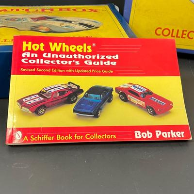 LOT 65: Vintage Matchbox and Hot Wheels Collectibles and Cases