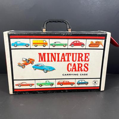 LOT 65: Vintage Matchbox and Hot Wheels Collectibles and Cases