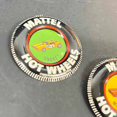 LOT 65: Vintage Matchbox and Hot Wheels Collectibles and Cases
