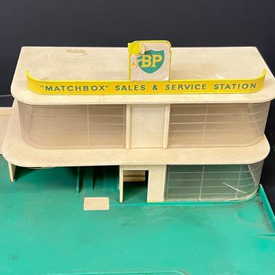 LOT 66: Vintage Matchbox BP Service Station Playset and Racing Car Transporter Truck