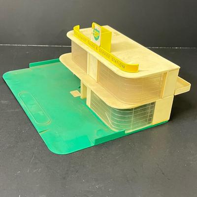 LOT 66: Vintage Matchbox BP Service Station Playset and Racing Car Transporter Truck