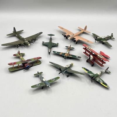 LOT 67: Collection of Vintage Bachmann Miniature War Plane Models - Various Countries