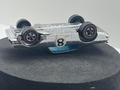LOT 100: Vintage Redline Hot Wheels King 'Kuda 1969 Mattell