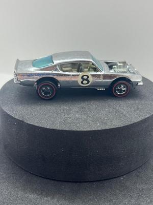 LOT 100: Vintage Redline Hot Wheels King 'Kuda 1969 Mattell