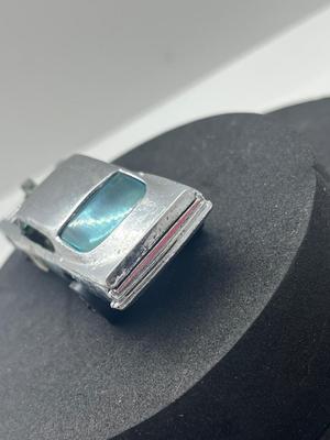 LOT 100: Vintage Redline Hot Wheels King 'Kuda 1969 Mattell