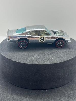 LOT 100: Vintage Redline Hot Wheels King 'Kuda 1969 Mattell