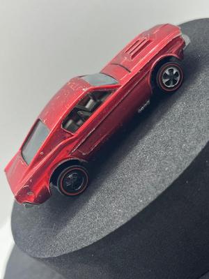 LOT 113: Vintage Redline Hot Wheels Custom Mustang 1968 Mattel
