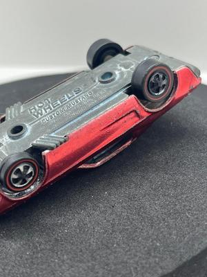 LOT 113: Vintage Redline Hot Wheels Custom Mustang 1968 Mattel