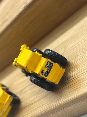 LOT 129: Vintage Lesney Matchbox Vehicles - Cattle Truck, Stake Truck, Jumbo Crane, Weatherill Hydraulic, Claas Combine Harvester