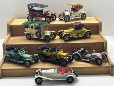 LOT 131: Vintage Lesney "Models of Yesteryear" - 1911 Ford Model T, 1909 Opel Coupe, 1910 Benz Limousine, 1913 Cadillac 1907...