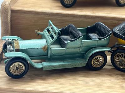 LOT 131: Vintage Lesney "Models of Yesteryear" - 1911 Ford Model T, 1909 Opel Coupe, 1910 Benz Limousine, 1913 Cadillac 1907...