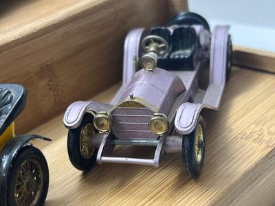 LOT 131: Vintage Lesney "Models of Yesteryear" - 1911 Ford Model T, 1909 Opel Coupe, 1910 Benz Limousine, 1913 Cadillac 1907...