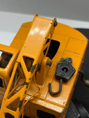 LOT 136: Vintage Dinky Toys - Coventry Climax Fork Lift Truck and Coles Mobile Crane