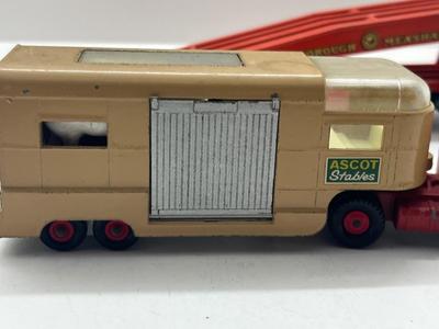 LOT 140: Vintage Lesney Matchbox King Size Vehicles - Ford Tractor, Transporter and Articulated Horse Van