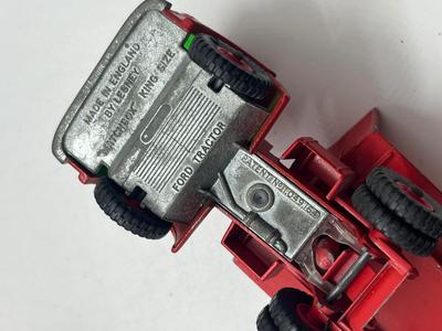 LOT 140: Vintage Lesney Matchbox King Size Vehicles - Ford Tractor, Transporter and Articulated Horse Van