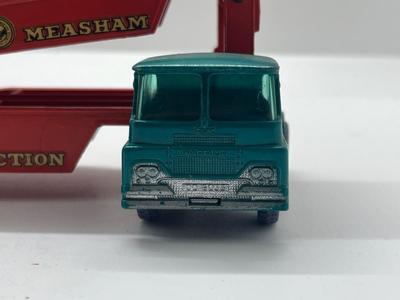 LOT 140: Vintage Lesney Matchbox King Size Vehicles - Ford Tractor, Transporter and Articulated Horse Van