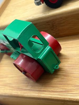 LOT 143: Vintage Lesney Matchbox King Size Vehicles - Claas Combine Harvester, Fruehauf Hopper and More