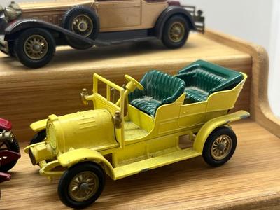 LOT 145: Vintage Lesney "Models of Yesteryear" - 1911 Maxwell Roadster, 1912 Simplex, 1911 Renault, 1912 Rolls Royce, 1904...